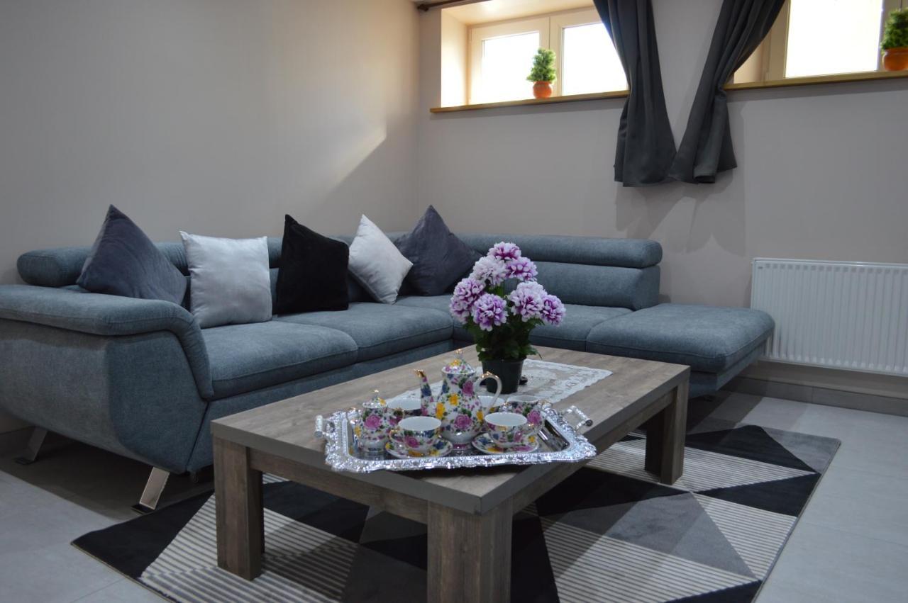 Appartement Timgad เฌราร์แมร์ ภายนอก รูปภาพ