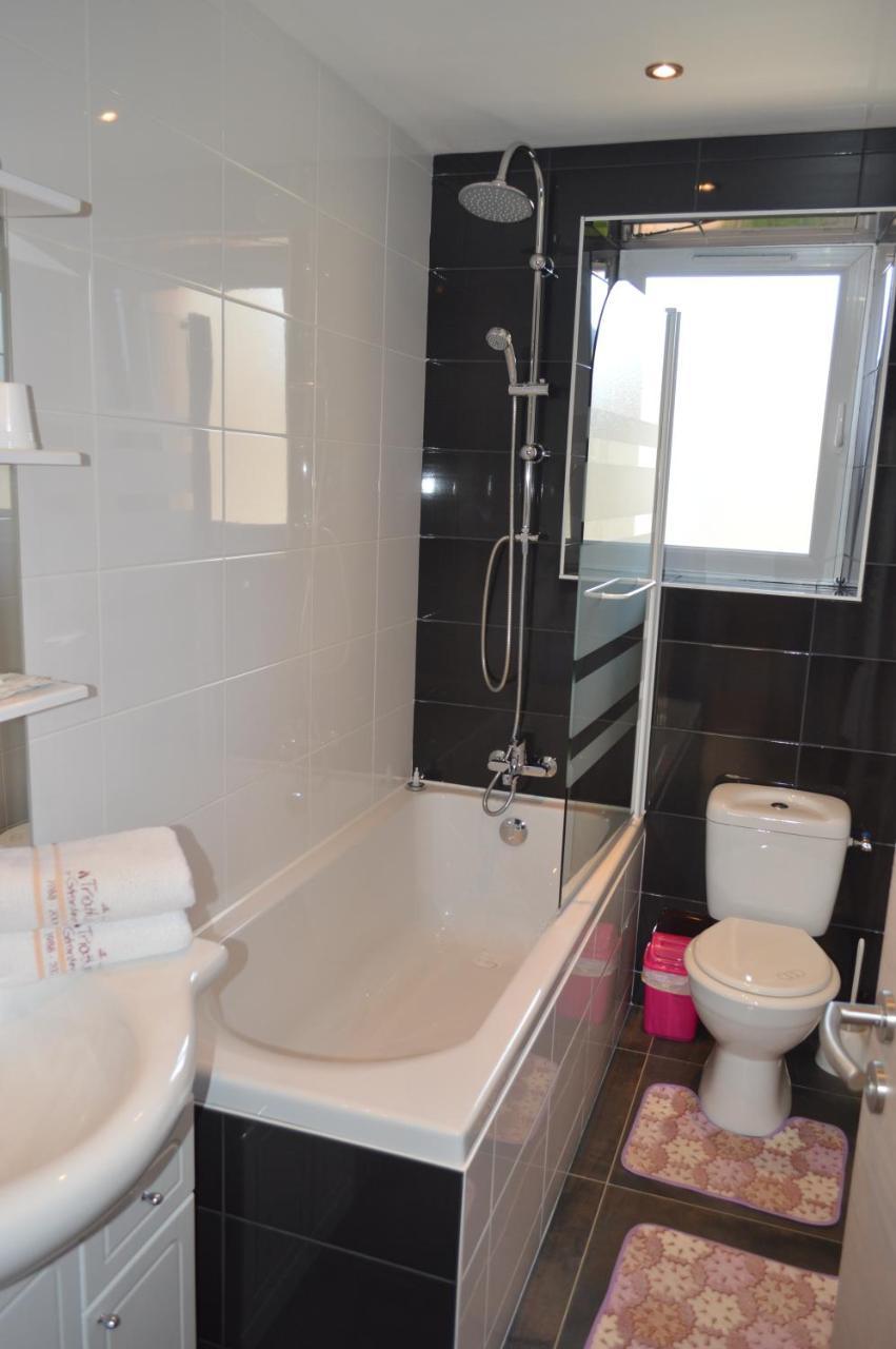 Appartement Timgad เฌราร์แมร์ ภายนอก รูปภาพ