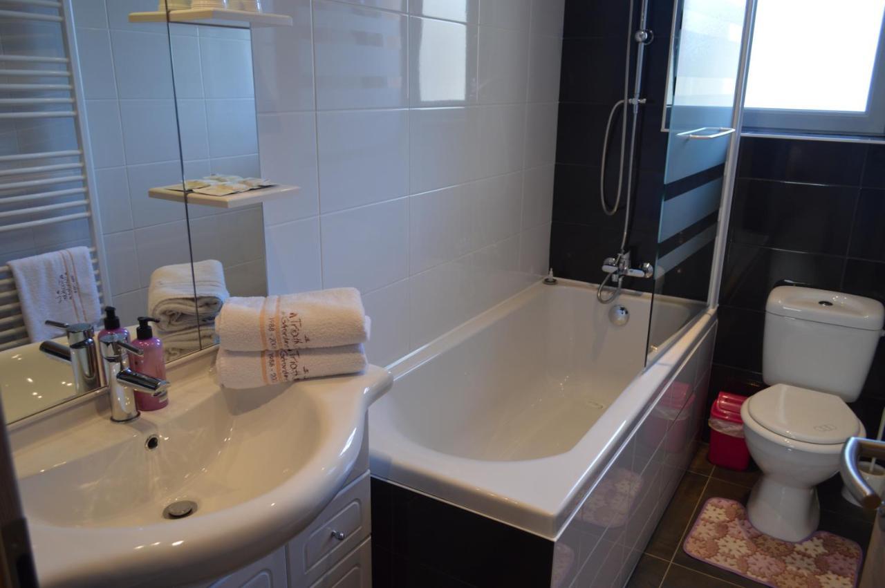 Appartement Timgad เฌราร์แมร์ ภายนอก รูปภาพ