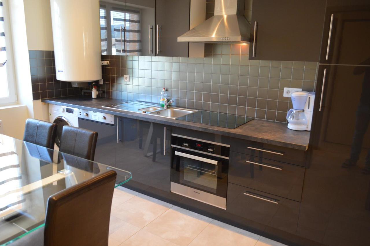 Appartement Timgad เฌราร์แมร์ ภายนอก รูปภาพ